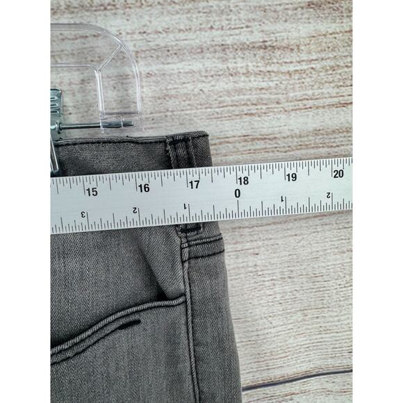 Sundance Sequined Tapered Leg Stretch Jeans Womens Size 32 Gray Light Wash Denim - Picture 12 of 13